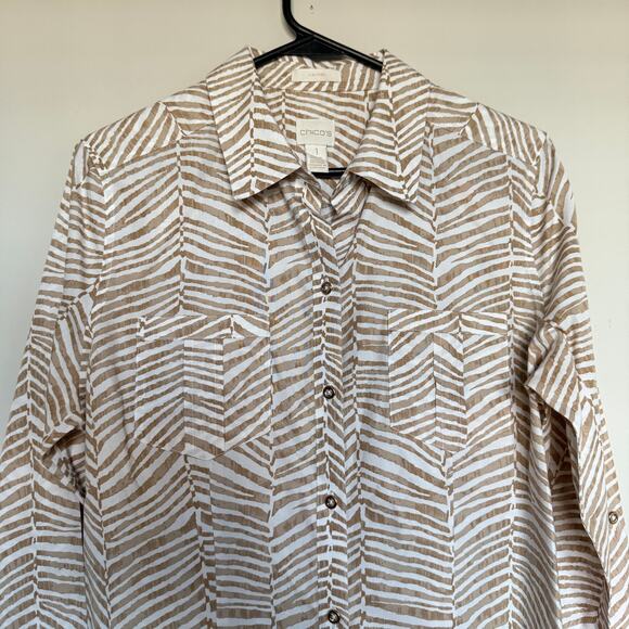 Chico’s Womens Top Size 1 Medium Button Up Animal Print Office Old Money Mature - Picture 2 of 6